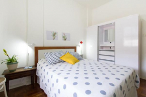 Apartamentos em Gomes Carneiro 84/Copanema